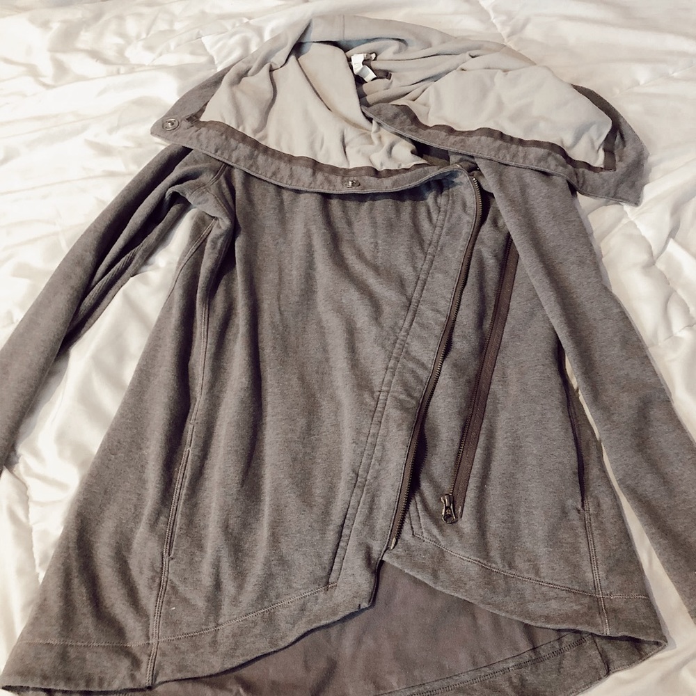 Lululemon jacket